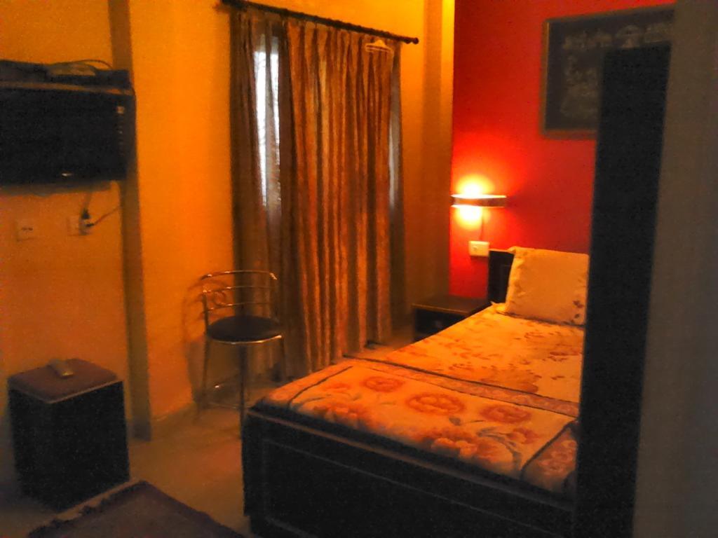 Leela Guest House Varanasi Quarto foto