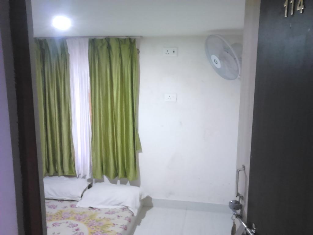 Leela Guest House Varanasi Quarto foto