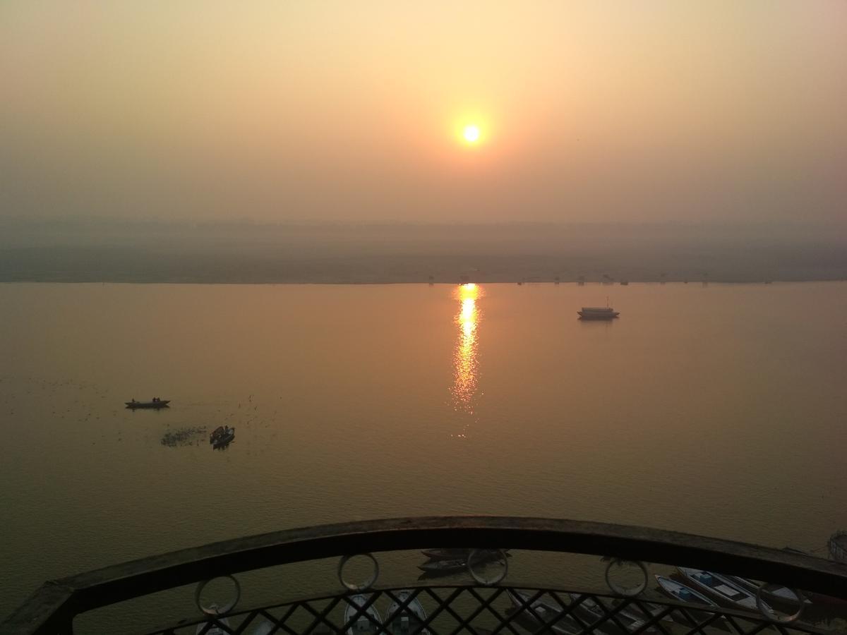 Leela Guest House Varanasi Exterior foto